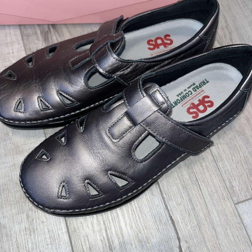SAS Womens 9 Pewter Gray Roamer Loafers Cut Out Mary Jane Tripad Comfort Shoe